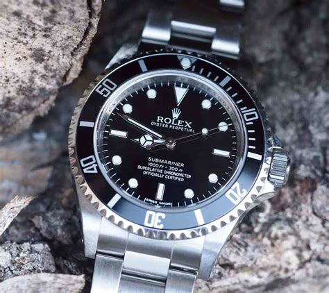 rolex submariner 14060 review.